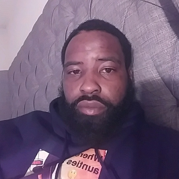 Meet your Posher, Lorenzo - Picture 1 of 1